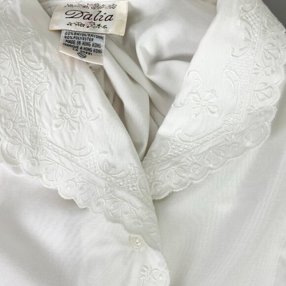 Vintage Embroidered Scalloped Edge Blouse White - Picture 6 of 8